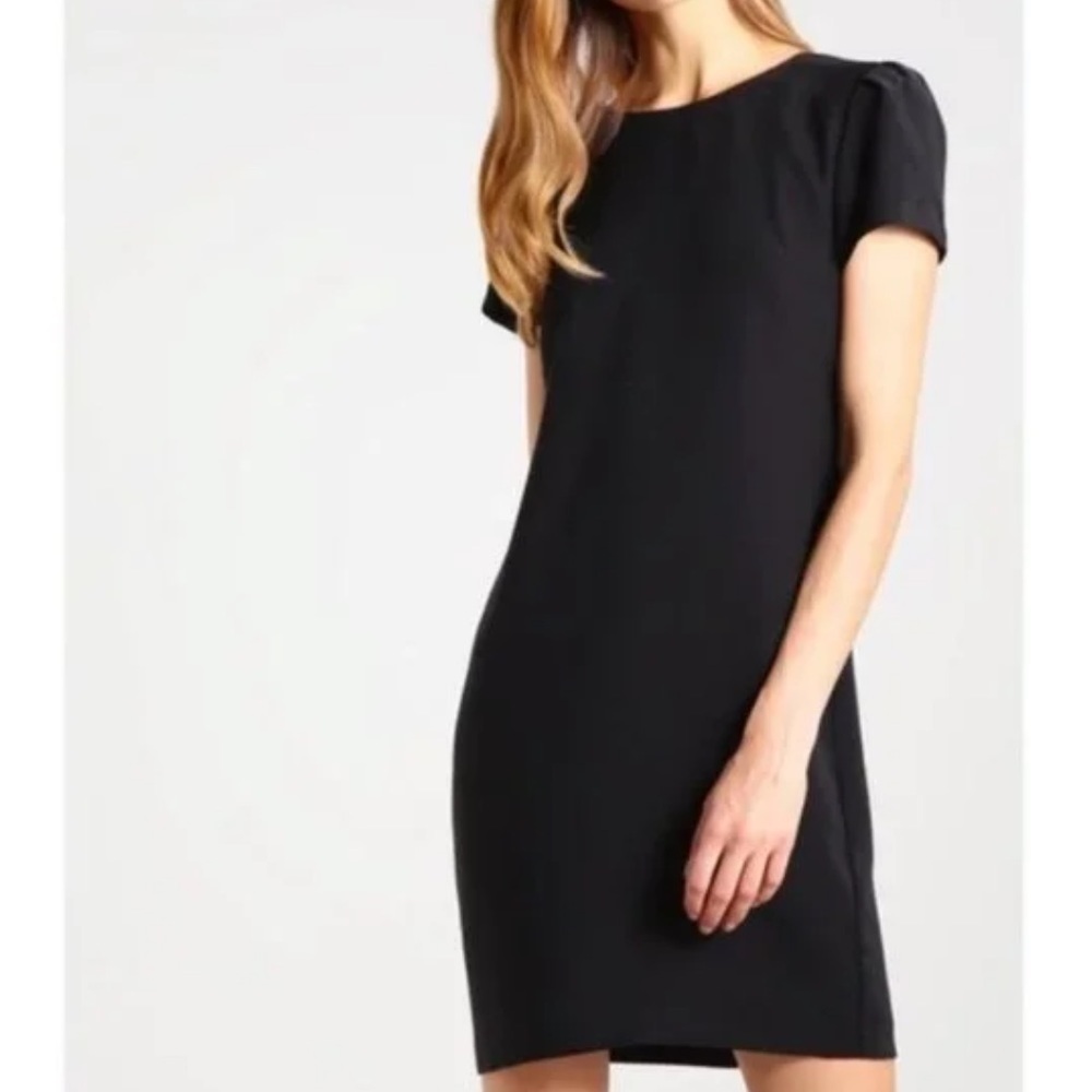 Banana Republic Puff Sleeve Shift Dress